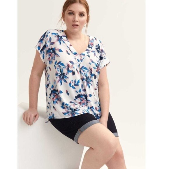 Addition Elle  Michel Studio Floral Vneck Short sleeve Size 18 - Picture 1 of 9